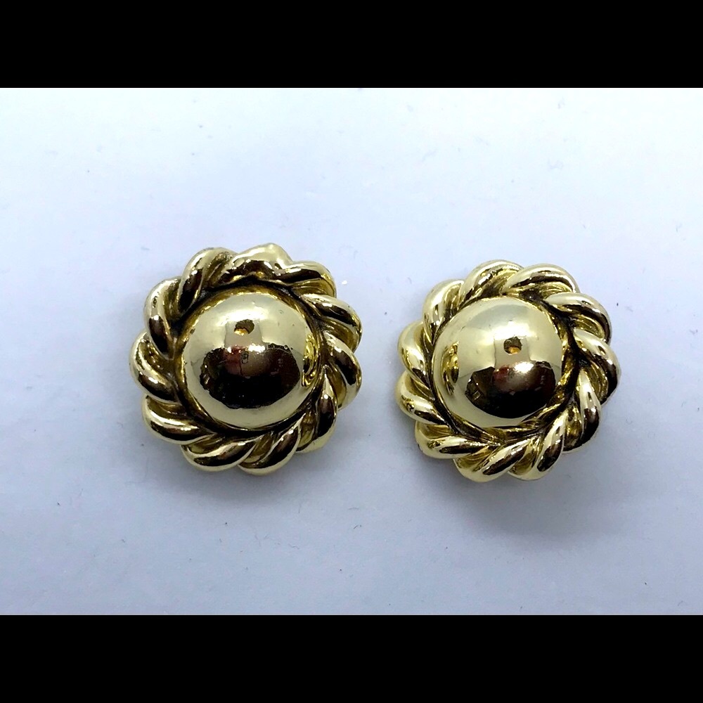 Vintage Gold round clip on earrings costume jewelry